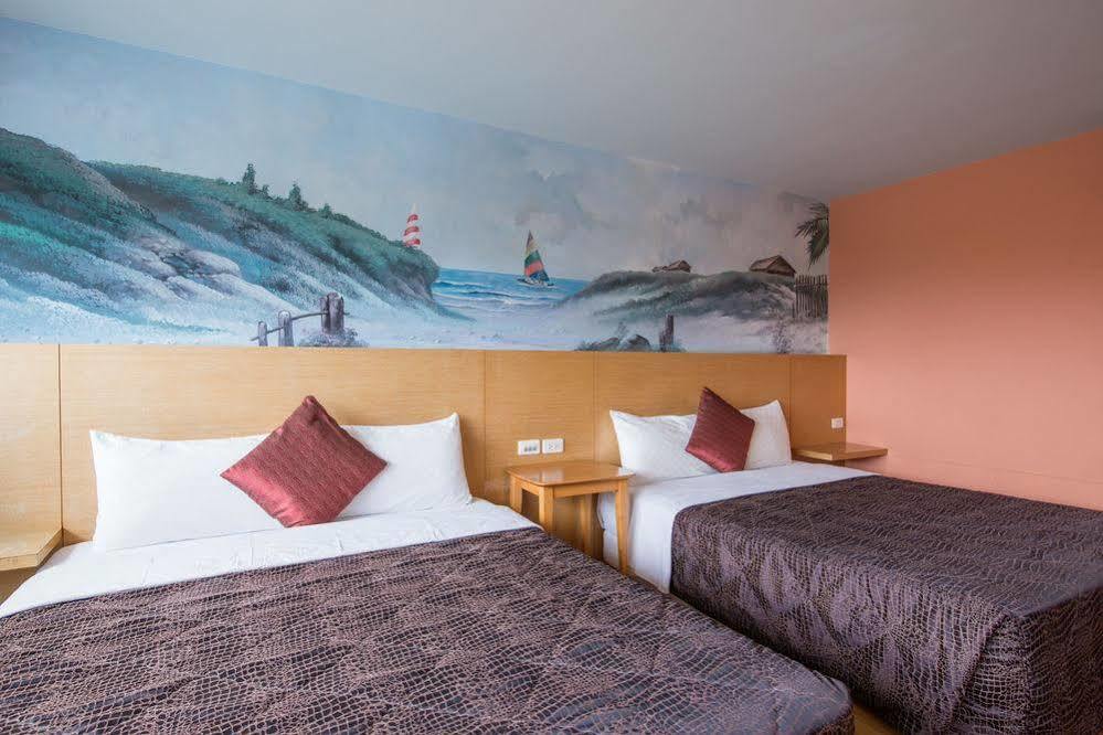 Kenting Waterfront Hotel Buitenkant foto