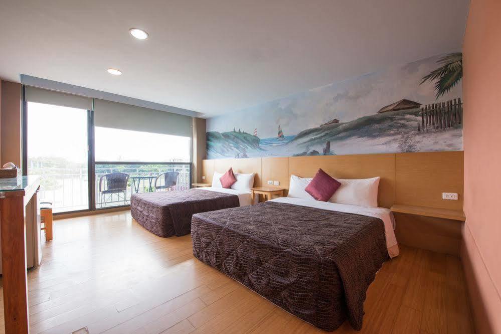 Kenting Waterfront Hotel Buitenkant foto